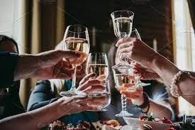 इमामवाड़ा में आरोपी से 172 बोतलें, जरीपटका में आरोपी के घर से 106 बोतल शराब बरामद इमामवाड़ा में आरोपी से 172 बोतलें, जरीपटका में आरोपी के घर से 106 बोतल शराब बरामद