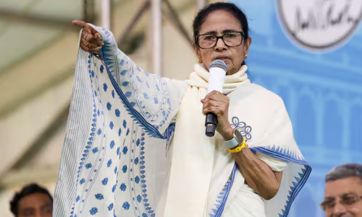 TMC ने किया उम्मीदवारों का ऐलान, सीएम सुवेंदु के गढ़ नंदीग्राम से संचिता प्रधान को बनाया प्रत्याशी