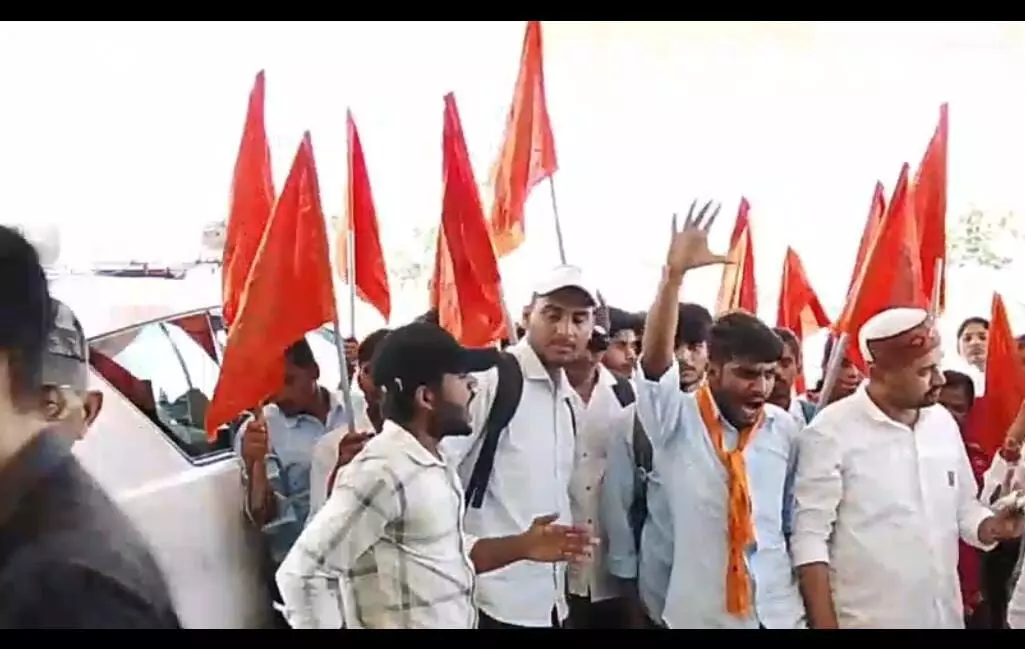 छात्र संघ चुनाव कराने की मांग तेज, एबीवीपी छात्रों ने निकाली यात्रा,