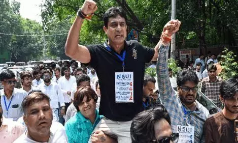 छात्र संघ के चुनावी मैदान में 20 उम्मीदवार, रात साढ़े सात बजे तक वोटिंग, कल  19 सितंबर को होगी मतगणना