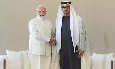 पीएम मोदी और यूएई प्रेसिडेंट के बीच फोन पर हुई बातचीत, कई मुद्दों पर हुई चर्चा? शेख मोहम्मद ने जन्मदिन की दी बधाई पीएम मोदी और यूएई प्रेसिडेंट के बीच फोन पर हुई बातचीत, कई मुद्दों पर हुई चर्चा? शेख मोहम्मद ने जन्मदिन की दी बधाई