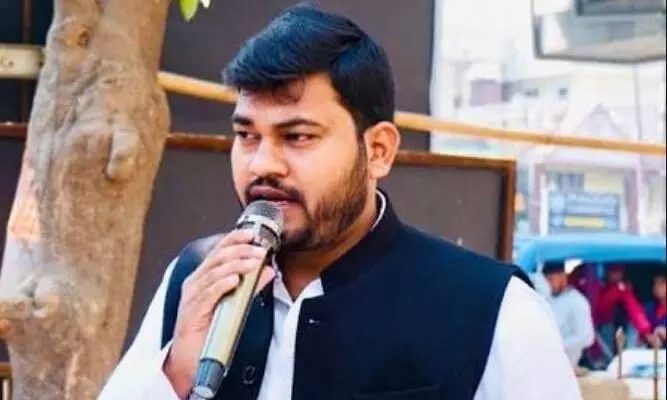 DUSU रिजल्ट के बाद यूपी में सियासी हलचल, छात्र संघ चुनाव बहाल करने की मांग DUSU रिजल्ट के बाद यूपी में सियासी हलचल, छात्र संघ चुनाव बहाल करने की मांग