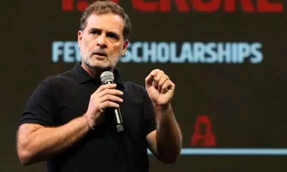 राहुल गांधी ने कार्यक्रम में बीजेपी पर साधा निशाना, युवाओं को अंधभक्त बनाने की कही बात