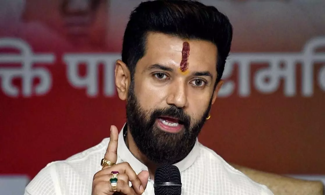 नाबालिग से दुर्व्यवहार के मामले में सियासत तेज, चिराग पासवान की पार्टी ने RJD पर लगाए गंभीर आरोप