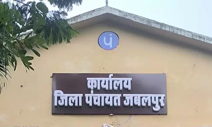 निर्माण के लिए सवा दो करोड़ रुपए निकाले मगर काम एक करोड़ का भी नहीं निर्माण के लिए सवा दो करोड़ रुपए निकाले मगर काम एक करोड़ का भी नहीं