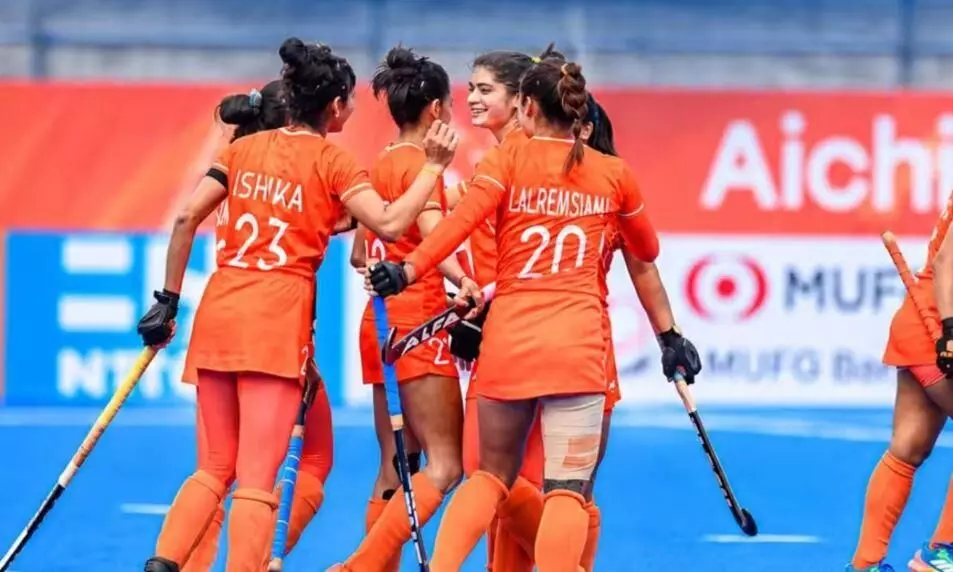 भारतीय महिला हॉकी टीम ने लगाया जीत का चौका, जापान को हराकर सेमीफाइनल में बनाई जगह भारतीय महिला हॉकी टीम ने लगाया जीत का चौका, जापान को हराकर सेमीफाइनल में बनाई जगह