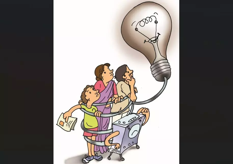 जनरेशन काॅस्ट कम फिर भी बिजली उपभोक्ताओं को राहत नहीं