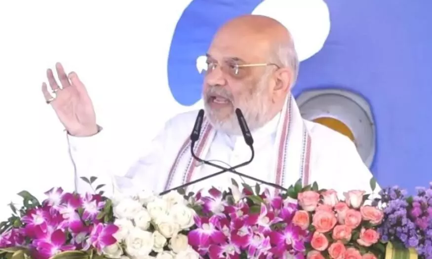 बिचौलियों से मुक्ति की तैयारी, सहकारी समितियों से 55 रुपए लीटर दूध का लक्ष्य, अमित शाह ने किया बड़ा ऐलान बिचौलियों से मुक्ति की तैयारी, सहकारी समितियों से 55 रुपए लीटर दूध का लक्ष्य, अमित शाह ने किया बड़ा ऐलान