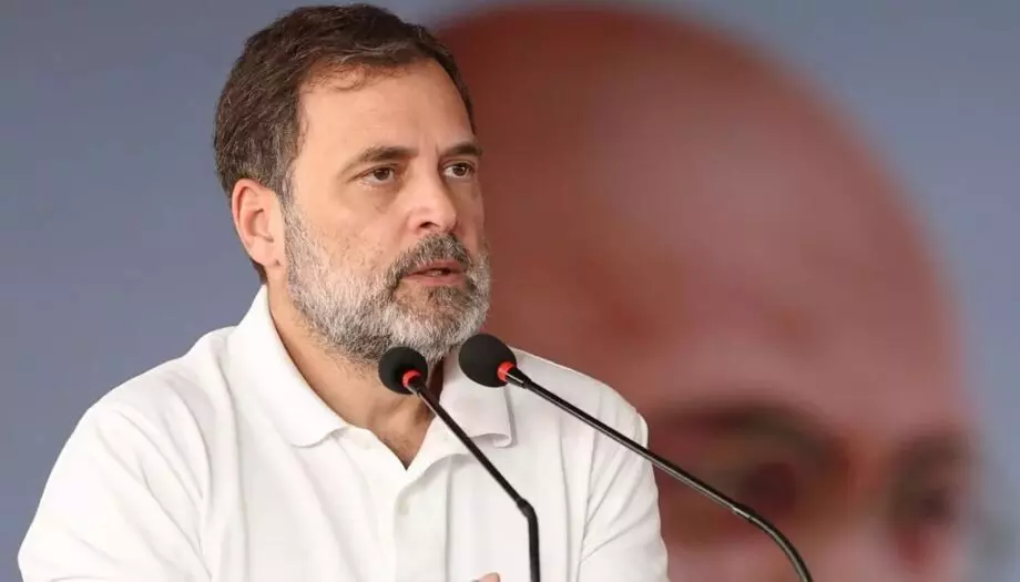 राहुल गांधी का धरना है नौटंकी, कांग्रेस के इस पूर्व नेता ने इंडिया गठबंधन पर बोला हमला