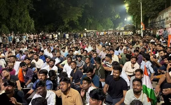 एमपीएससी आंदोलन में 15 लोगों पर केस