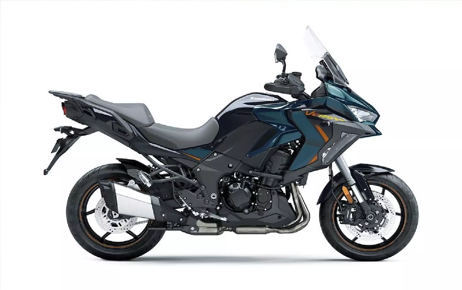 Kawasaki Versys 900 ग्लोबल मार्केट में हुई अनवील, 948cc इंजन और रडार बेस्ड सेफ्टी फीचर्स से लैस है ये मोटरसाइकिल Kawasaki Versys 900 ग्लोबल मार्केट में हुई अनवील, 948cc इंजन और रडार बेस्ड सेफ्टी फीचर्स से लैस है ये मोटरसाइकिल