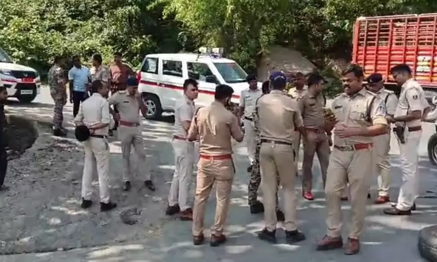 छुइया घाटी गोलीकांड, कथित मास्टरमाइंड संजय पटेल प्रयागराज से गिरफ्तार छुइया घाटी गोलीकांड, कथित मास्टरमाइंड संजय पटेल प्रयागराज से गिरफ्तार