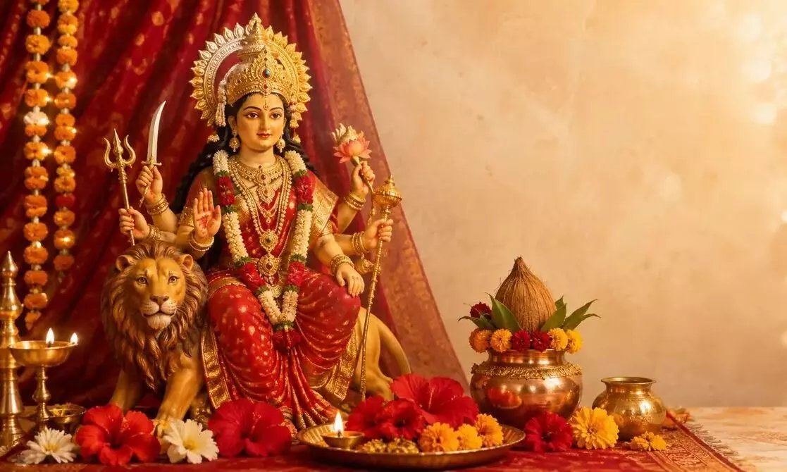 कोलकाता ही नहीं, भारत के इन 6 शहरों में भी दिखती है दुर्गा पूजा की धूम, पंडालों से गरबा तक हर जगह उत्सव का रंग
