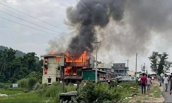 बांग्लादेश के रिजॉर्ट में लगी भीषण आग, एक परिवार के 6 लोगों समेत 10 की मौत