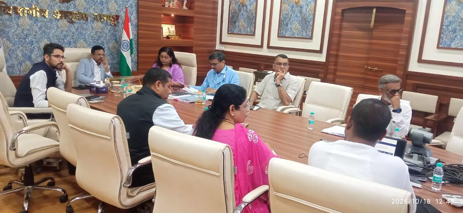 ऑब्जर्वर डॉ. कांबले ने काउंटिंग सेंटर और चुनावी तैयारियों का जायजा लिया, सभी तैयारियां समय पर पूरी करने के निर्देश