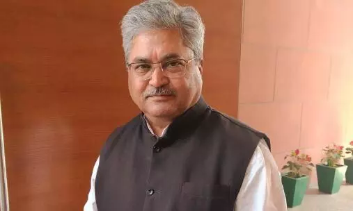विवादों के बीच में दुष्यंत गौतम ने ली सिक्किम राज्यपाल की शपथ, जांच में मिले सबूत तो आगे क्या होगा? विवादों के बीच में दुष्यंत गौतम ने ली सिक्किम राज्यपाल की शपथ, जांच में मिले सबूत तो आगे क्या होगा?
