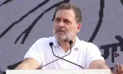 कांग्रेस सांसद राहुल गांधी ने संघ को बताया महिला विरोधी, BJP ने घेरा, विपक्षी गुट के नेताओं ने किया समर्थन कांग्रेस सांसद राहुल गांधी ने संघ को बताया महिला विरोधी, BJP ने घेरा, विपक्षी गुट के नेताओं ने किया समर्थन