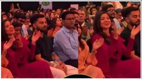 जानें कौन हैं कृष्णा दास जिनके कॉन्सर्ट में भक्ति में डूबे दिखे विराट-अनुष्का, ताली बजाकर गाए भजन, यहां देखें वीडियो