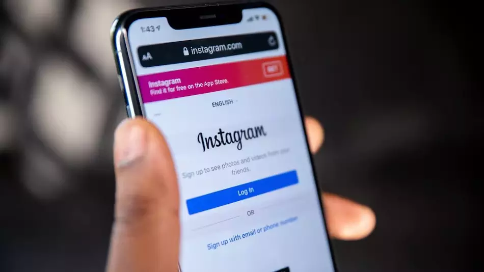 Instagram फीचर्स (Features) के साथ लॉन्ग-फॉर्म वीडियो की टेस्टिंग कर रहा है, यूट्यूब के कंटेंट फॉर्मेट को मिलेगी टक्कर