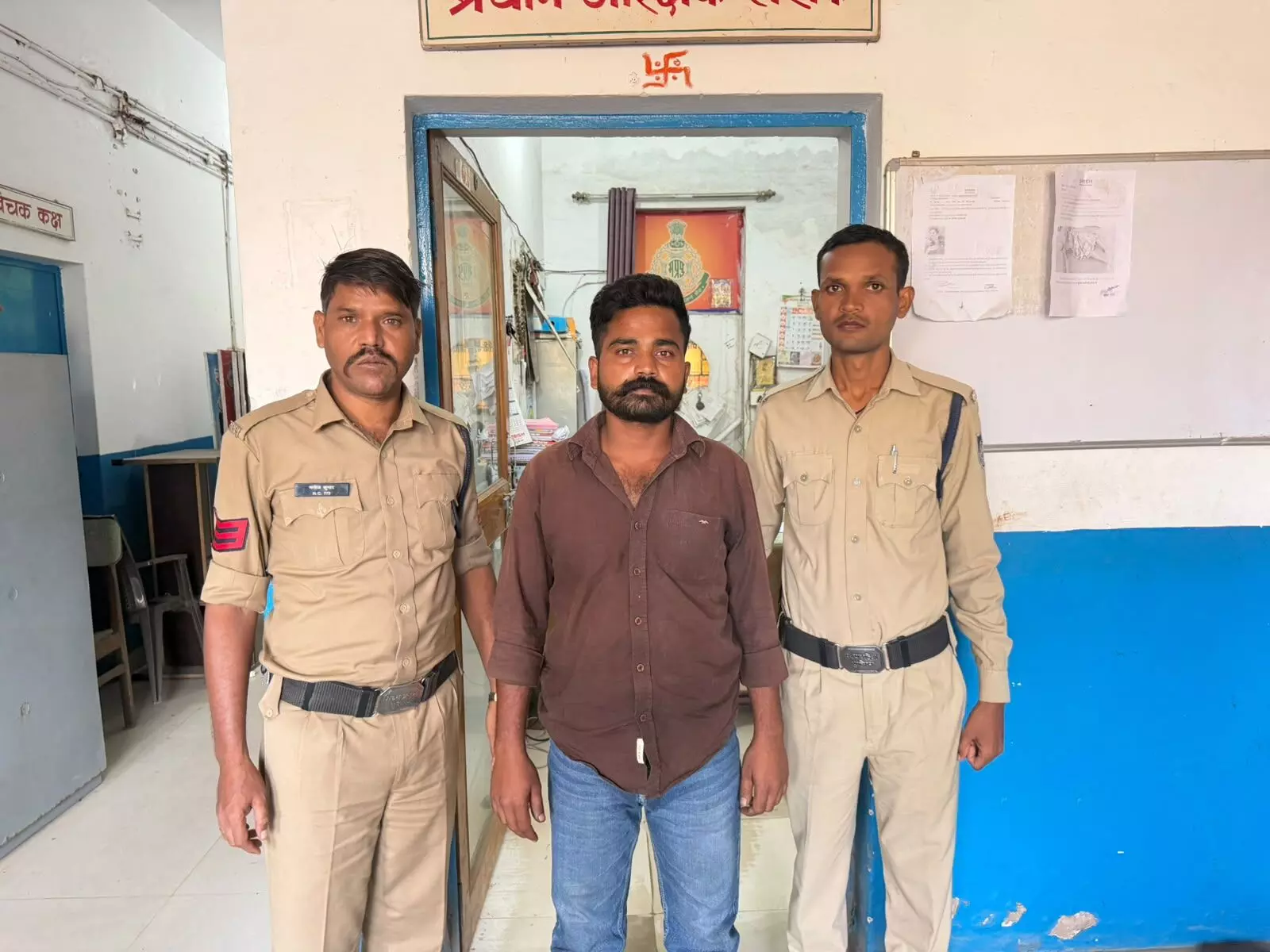 अड़ीबाजी के 2 मामलों में 3 आरोपी गिरफ्तार अड़ीबाजी के 2 मामलों में 3 आरोपी गिरफ्तार